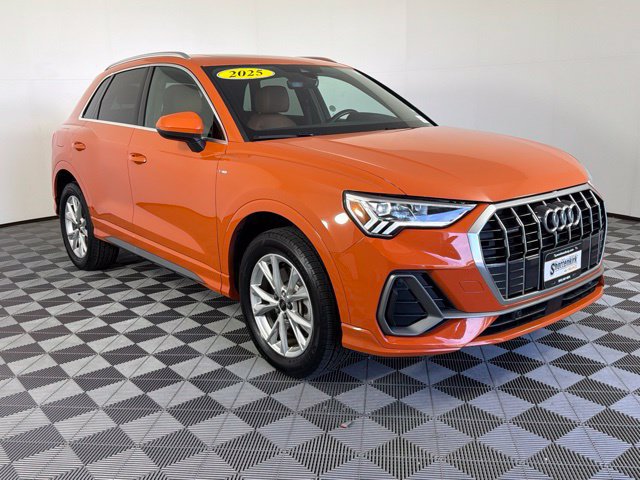 Used 2025 Audi Q3 2.0T Premium AWD/4WD image 4