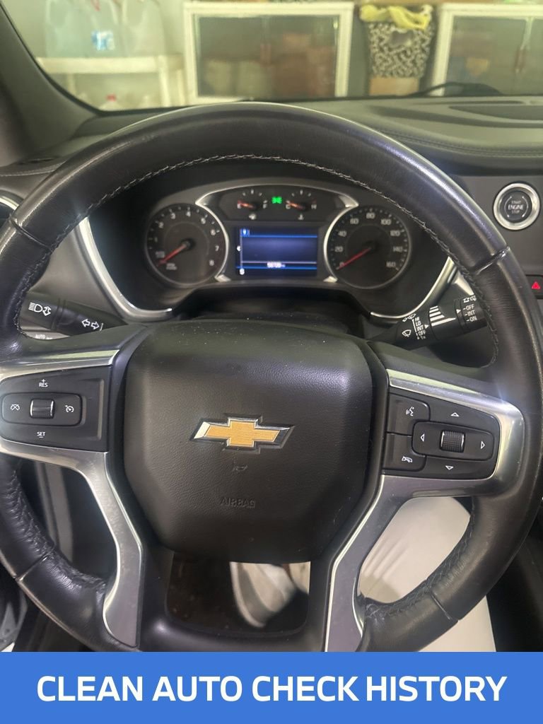 Used 2020 Chevrolet Blazer LT FWD image 2