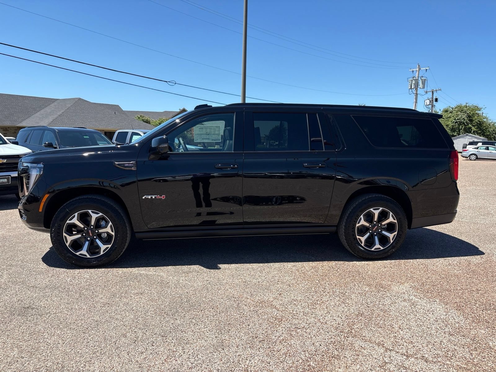 New 2026 GMC Yukon XL AT4 Ultimate AWD/4WD video 2