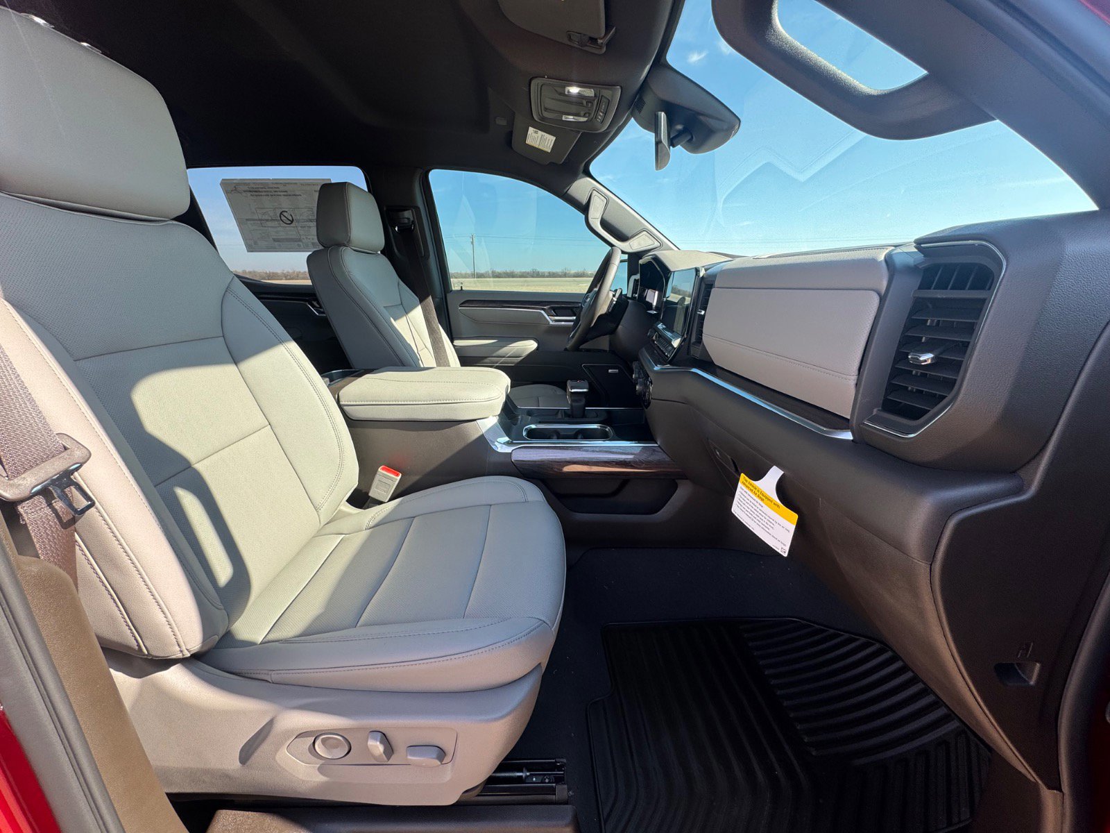 New 2026 Chevrolet Silverado 1500 LTZ w/ Max Trailering Package image 17