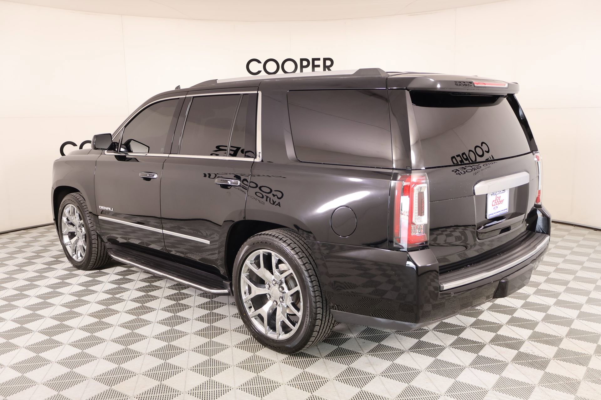 Used 2020 GMC Yukon Denali w/ Open Road Package AWD/4WD image 26