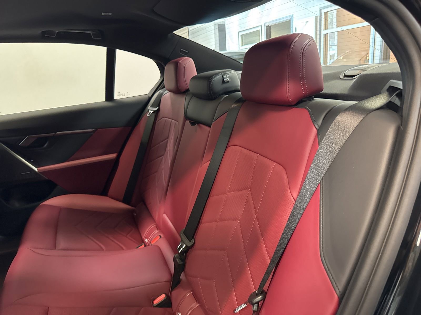 Used 2025 BMW 530i image 15