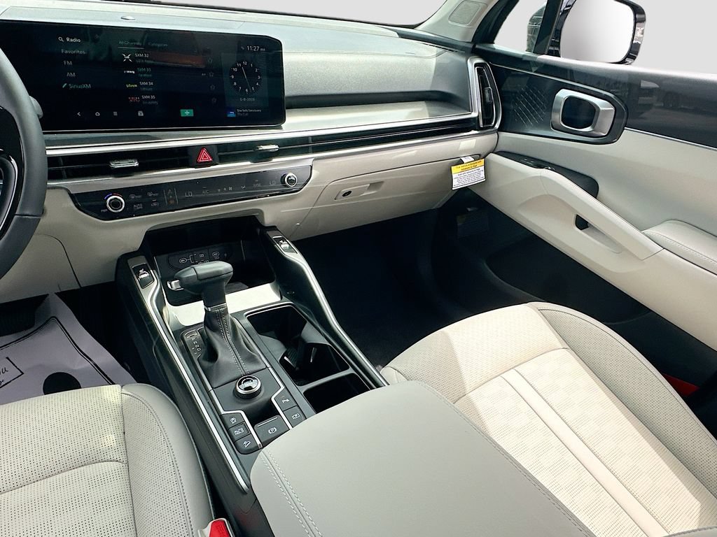 New 2026 Kia Sorento S w/ S Panoramic Sunroof Package FWD image 23