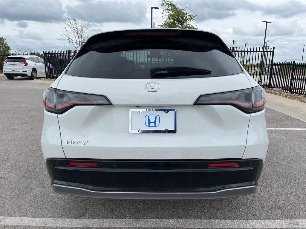Certified 2023 Honda HR-V EX-L image 5