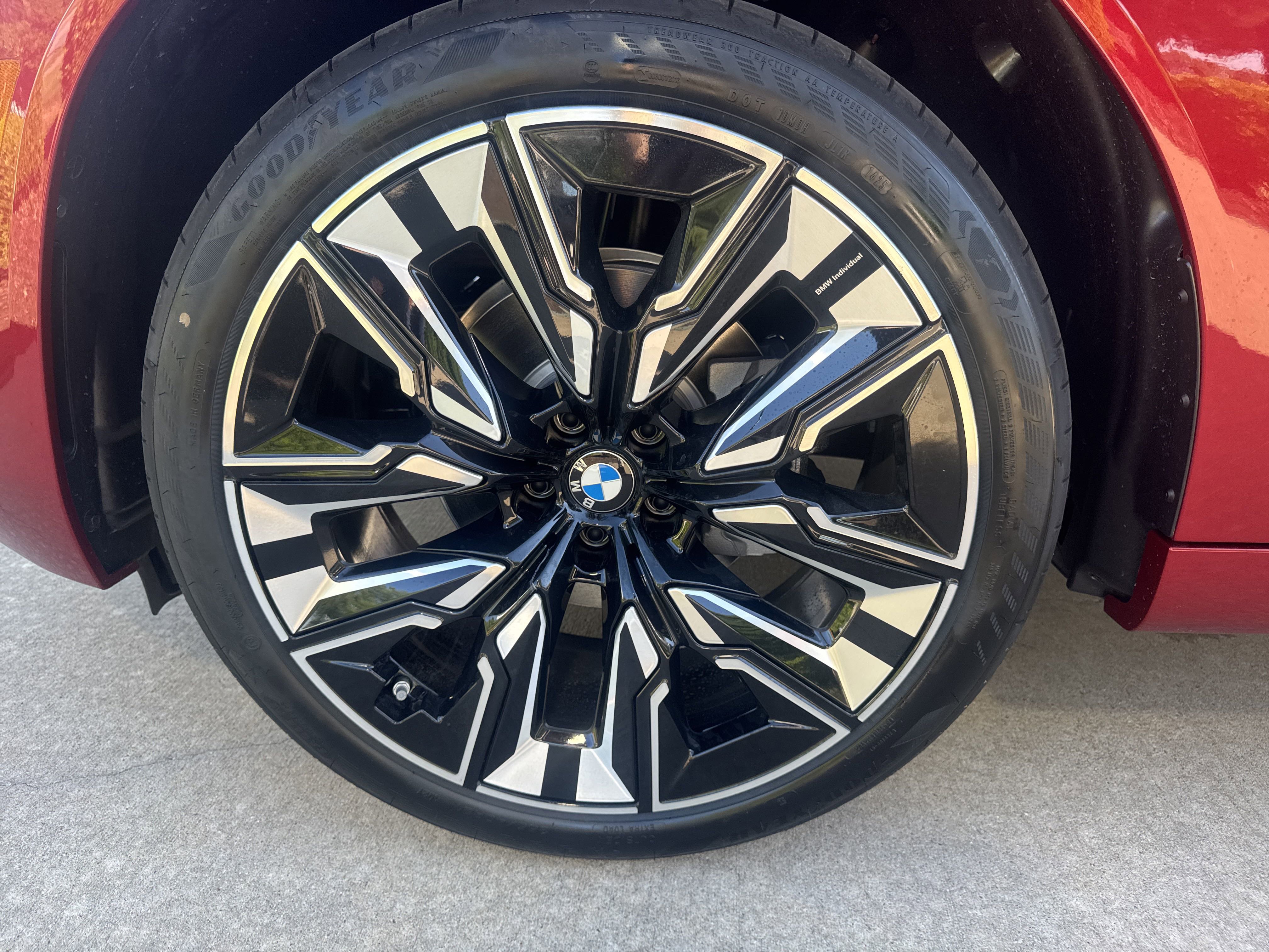 New 2025 BMW X3 xDrive30i w/ Premium Package image 25