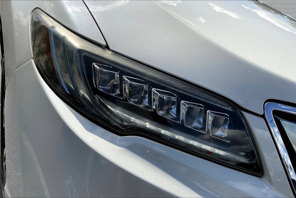 Used 2016 Acura RDX w/ Advance Package AWD/4WD image 31