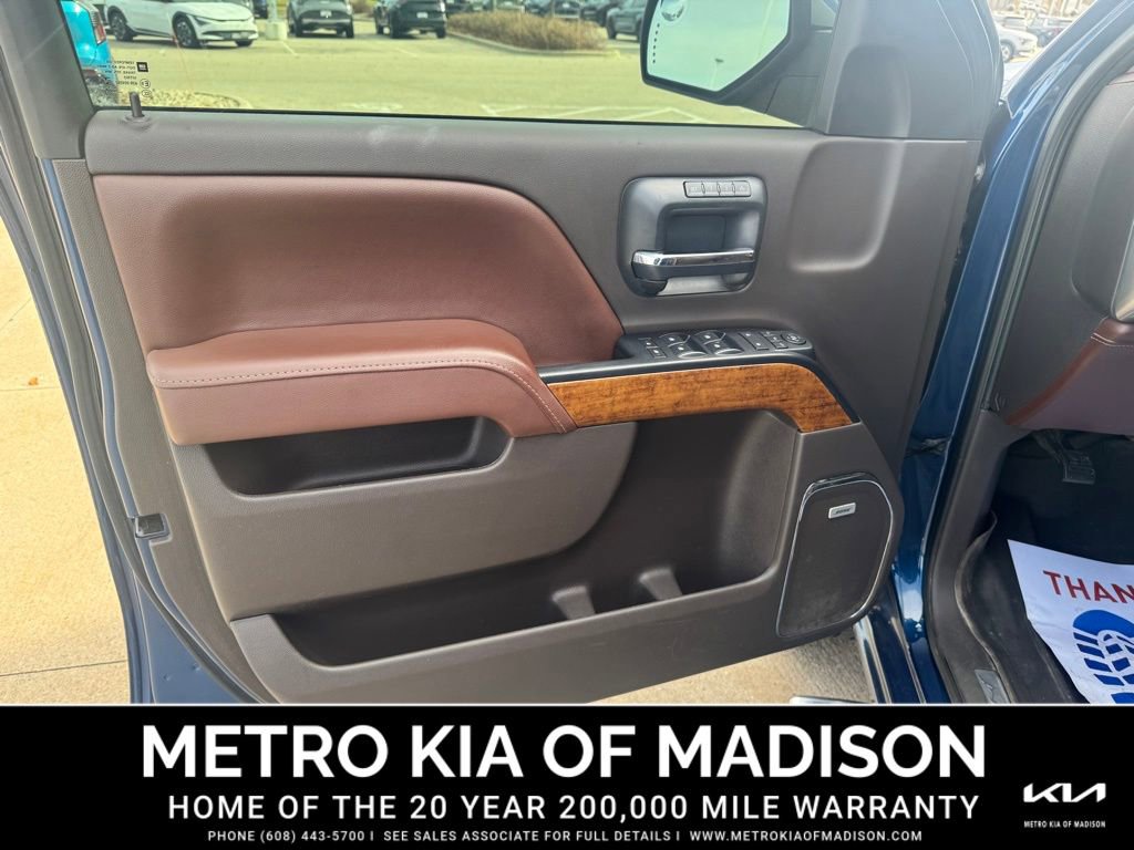 Used 2016 Chevrolet Silverado 1500 High Country w/ High Country Premium Package image 15