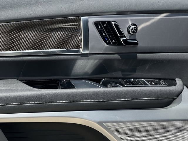 New 2026 Cadillac Vistiq Luxury image 21