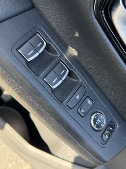 Used 2024 Honda CR-V Sport Touring image 10