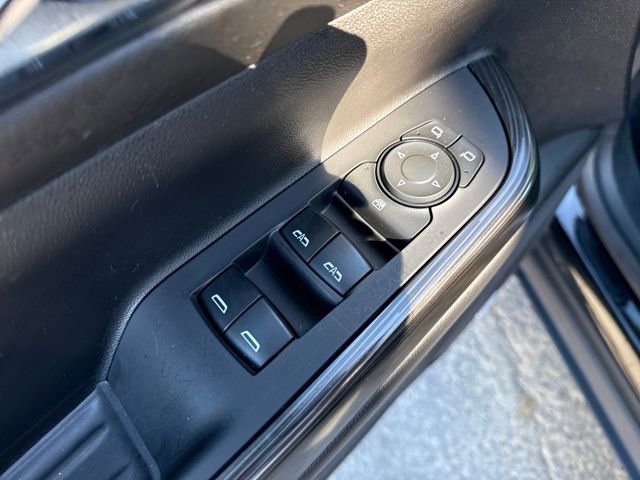 Used 2021 GMC Acadia SLT image 11