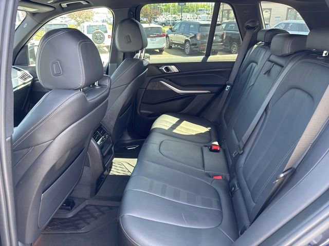 Used 2022 BMW X5 xDrive40i AWD/4WD image 10