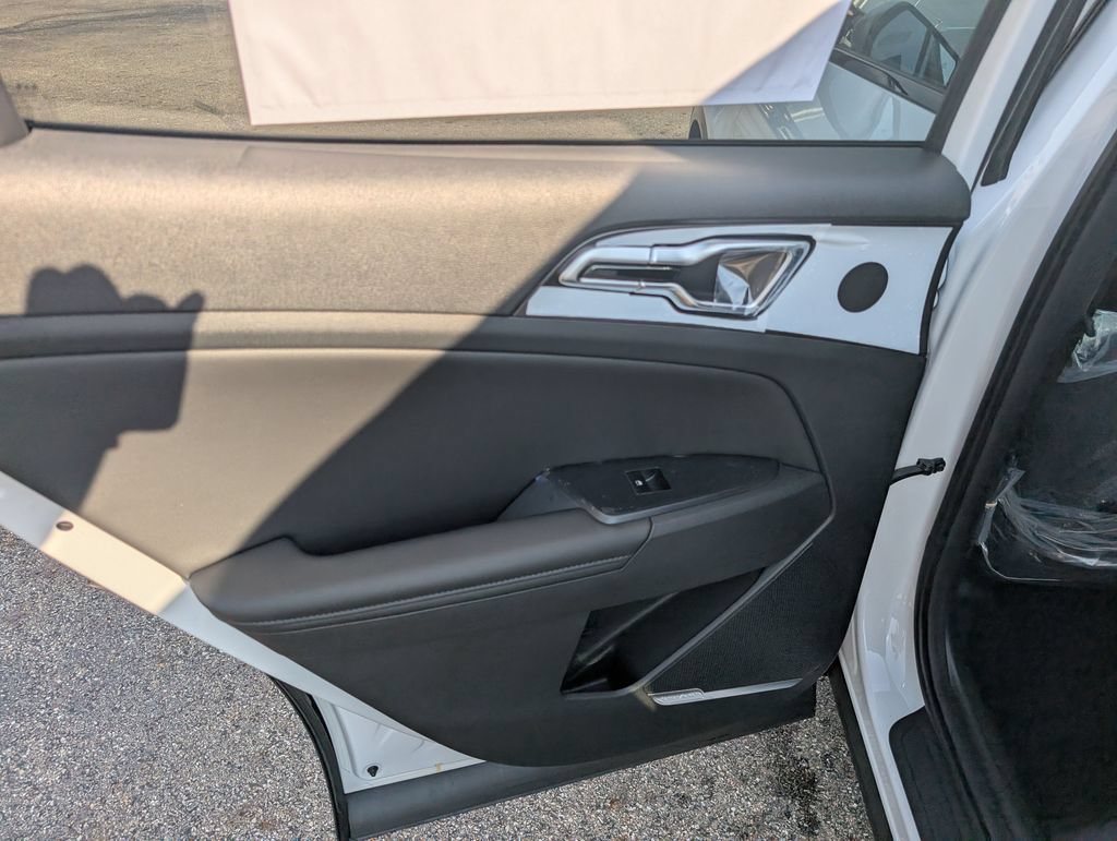 New 2026 Kia Sportage SX AWD/4WD image 10