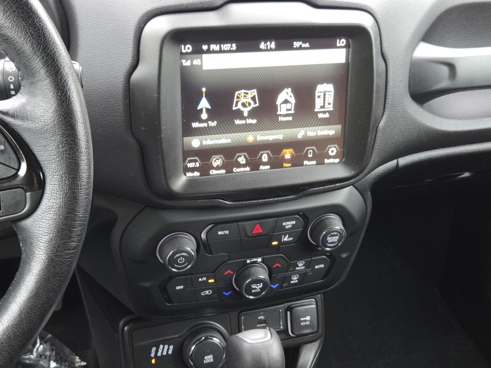 Used 2022 Jeep Renegade Altitude w/ Convenience Group AWD/4WD image 32