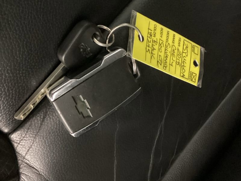 Used 2018 Chevrolet Silverado 1500 LTZ Z71 w/ LTZ Plus Package image 37