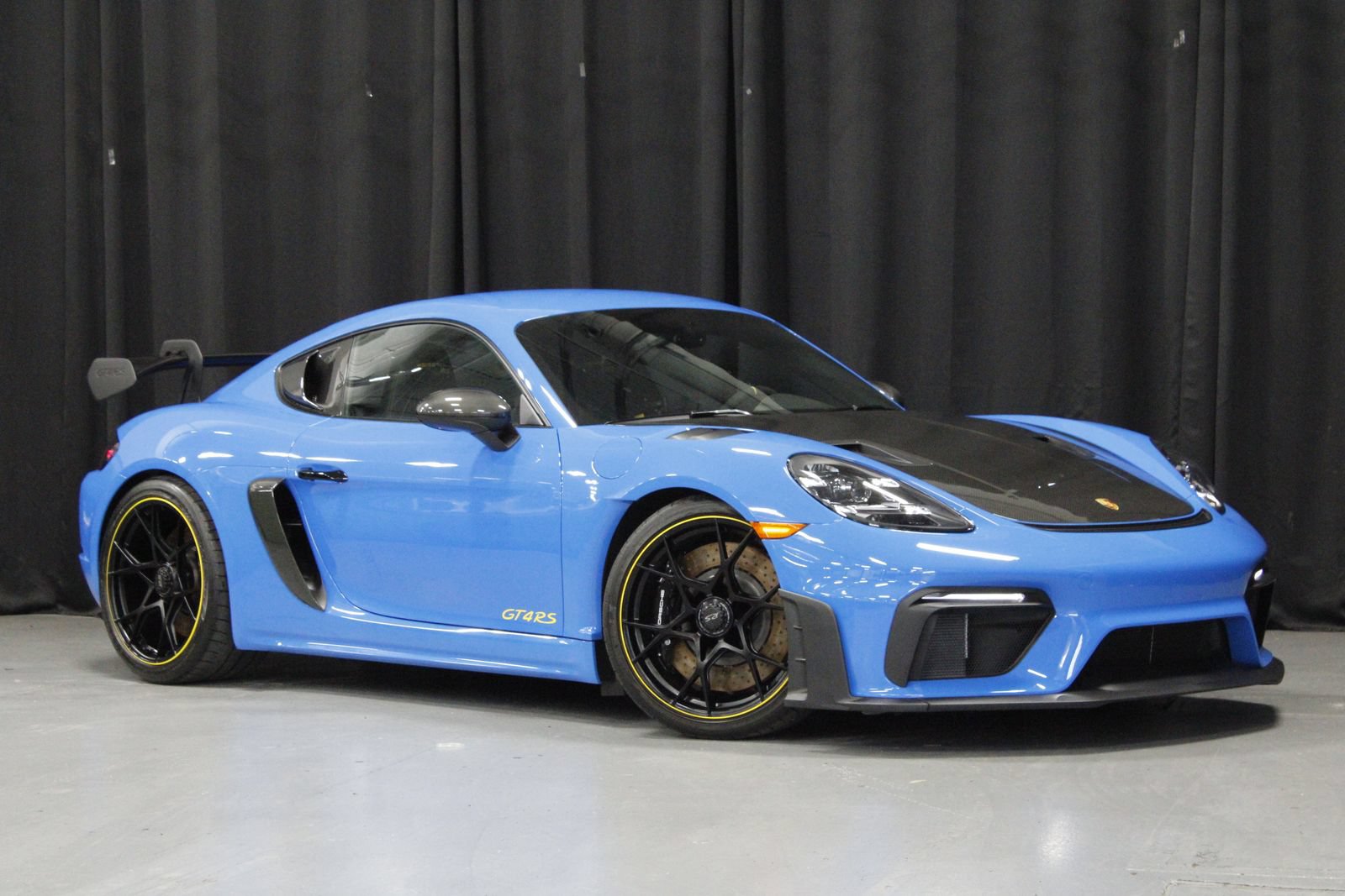 Certified 2024 Porsche 718 Cayman GT4 RS RWD image 9