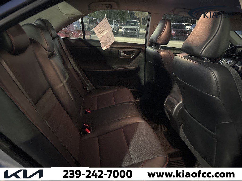 Used 2016 Toyota Camry LE image 16