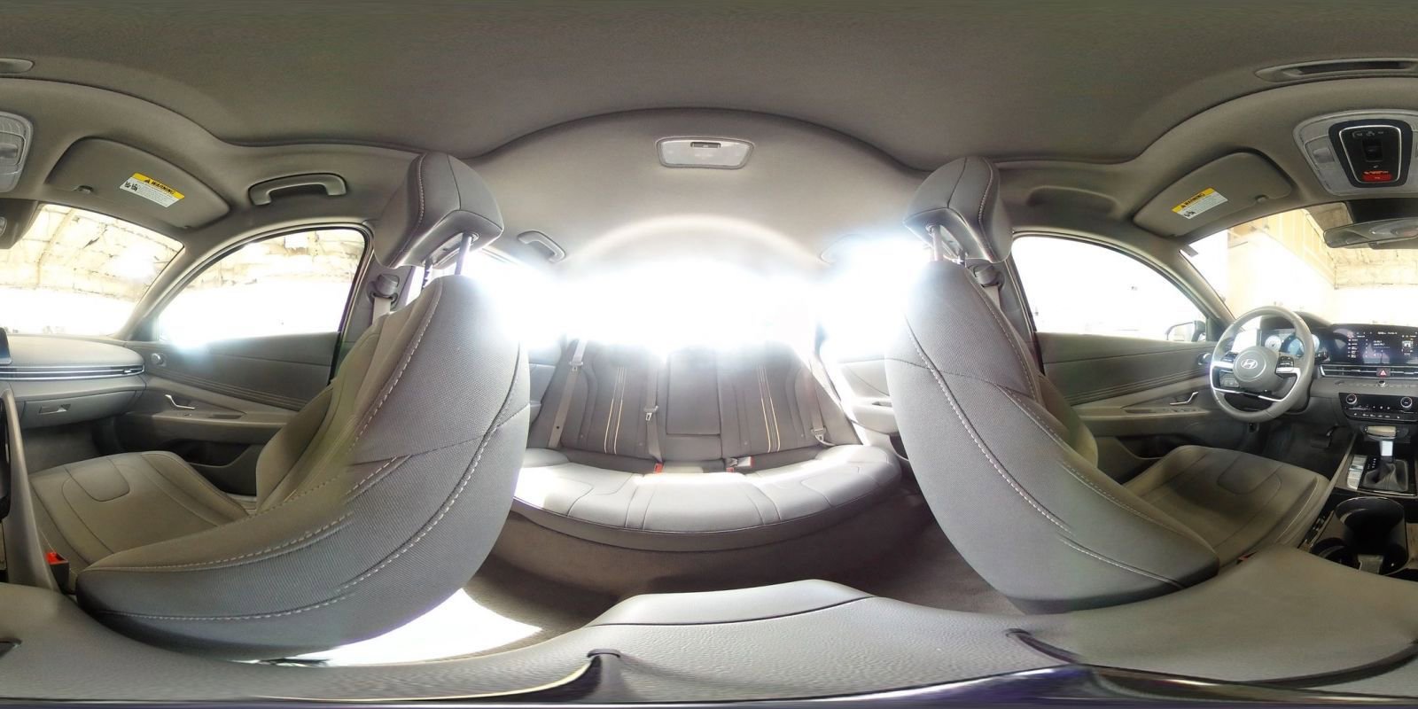 Used 2025 Hyundai Elantra SEL image 43