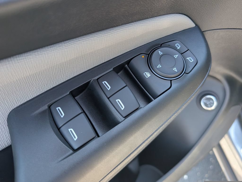 New 2026 Buick Envista Avenir FWD image 15