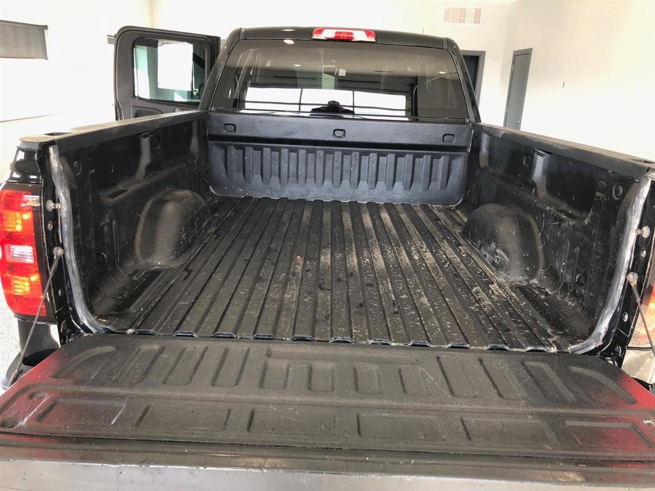 Used 2017 Chevrolet Silverado 1500 LT w/ All Star Edition image 12