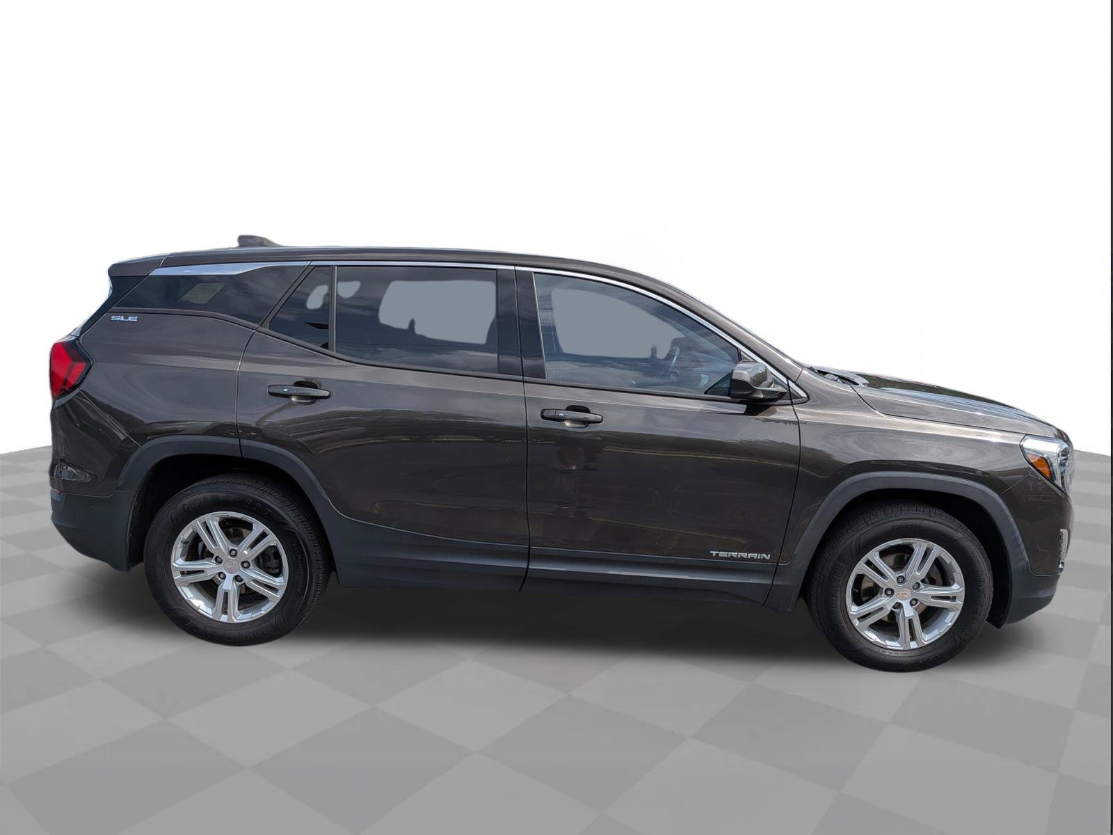 Certified 2020 GMC Terrain SLE w/ LPO, Floor Liner Package AWD/4WD image 3