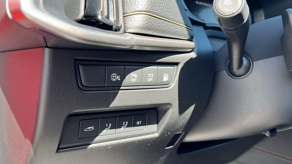 New 2026 MAZDA CX-90 Plug-In Hybrid w/Premium Sport image 17