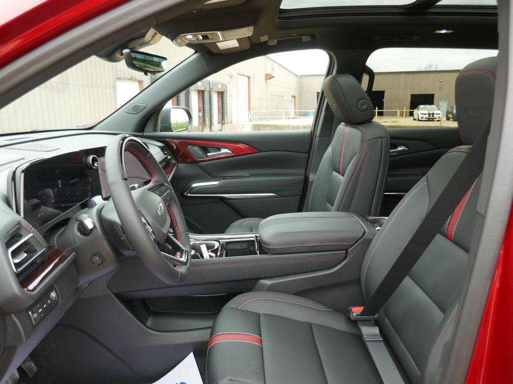 New 2026 Chevrolet Traverse RS image 15