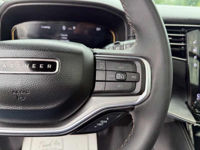 Used 2024 Jeep Wagoneer Series II AWD/4WD image 26