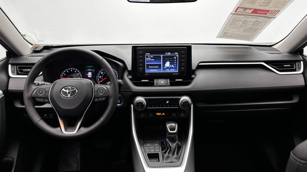 Used 2021 Toyota RAV4 XLE Premium AWD/4WD image 28