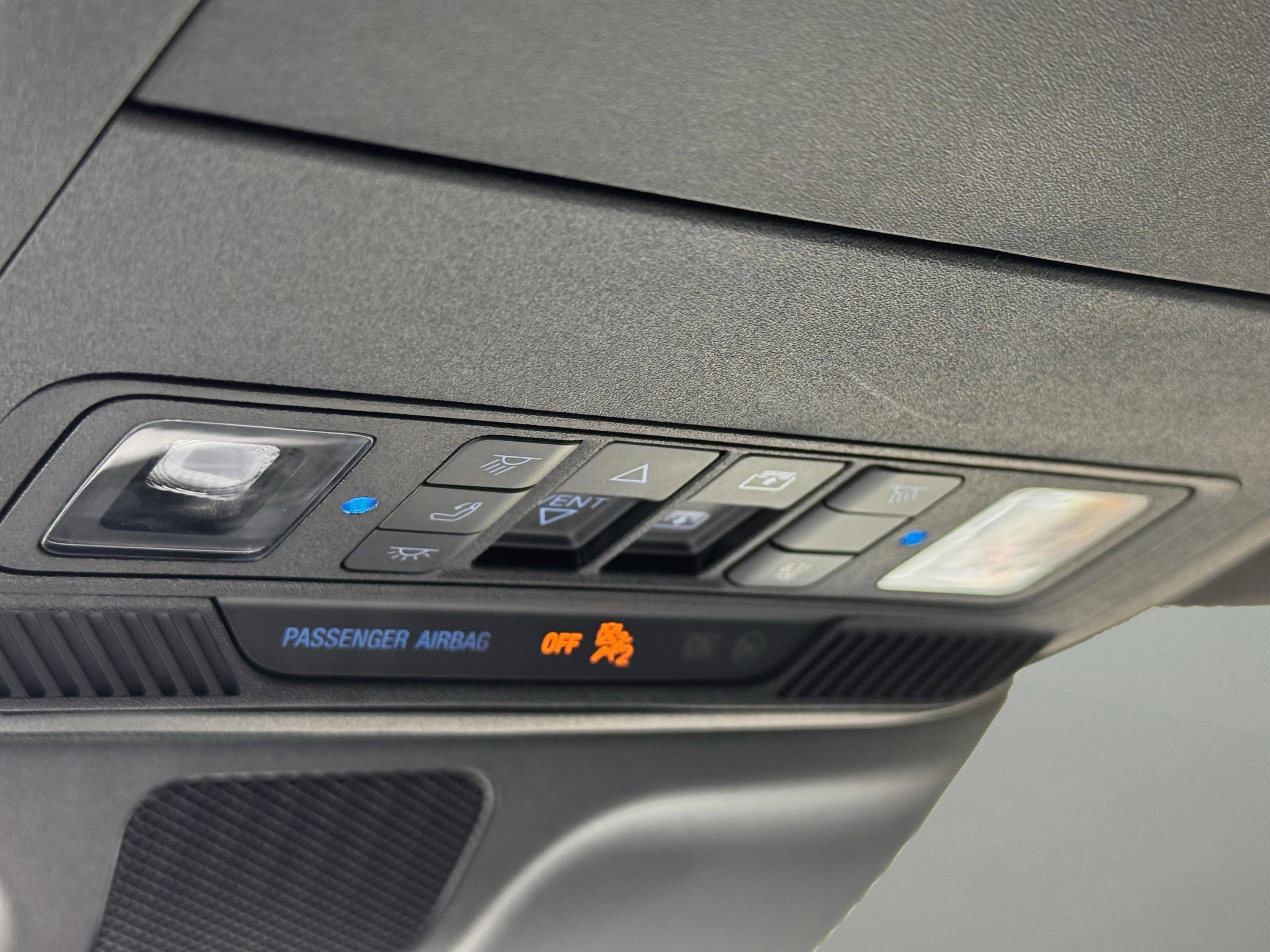 Used 2025 Ford Expedition Max Platinum w/ Stealth Performance Package AWD/4WD image 25