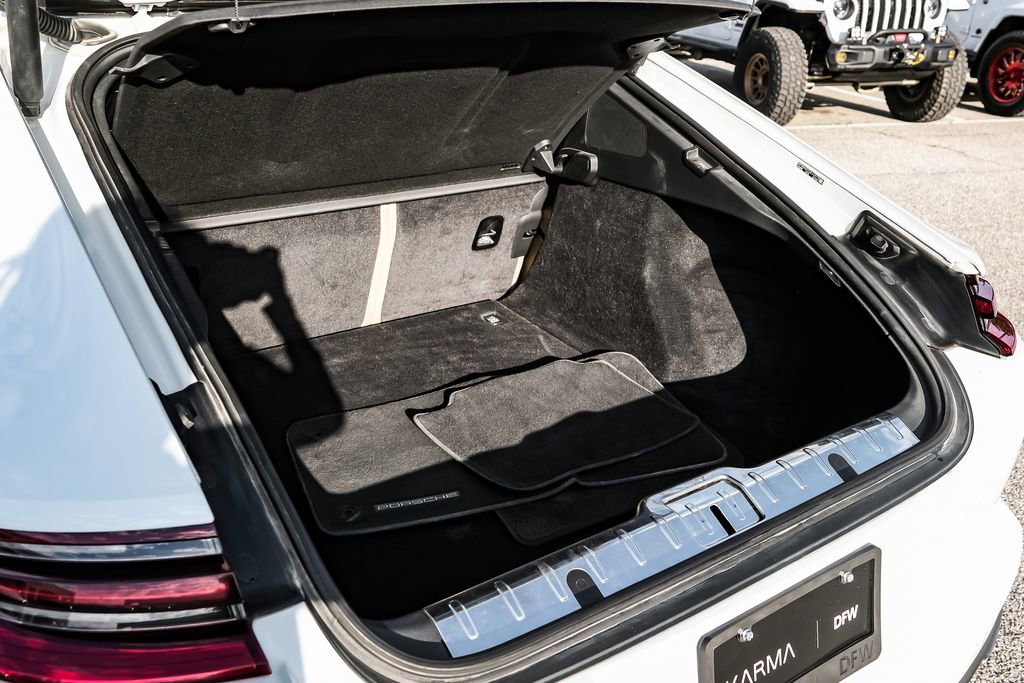 Used 2018 Porsche Panamera 4 image 66