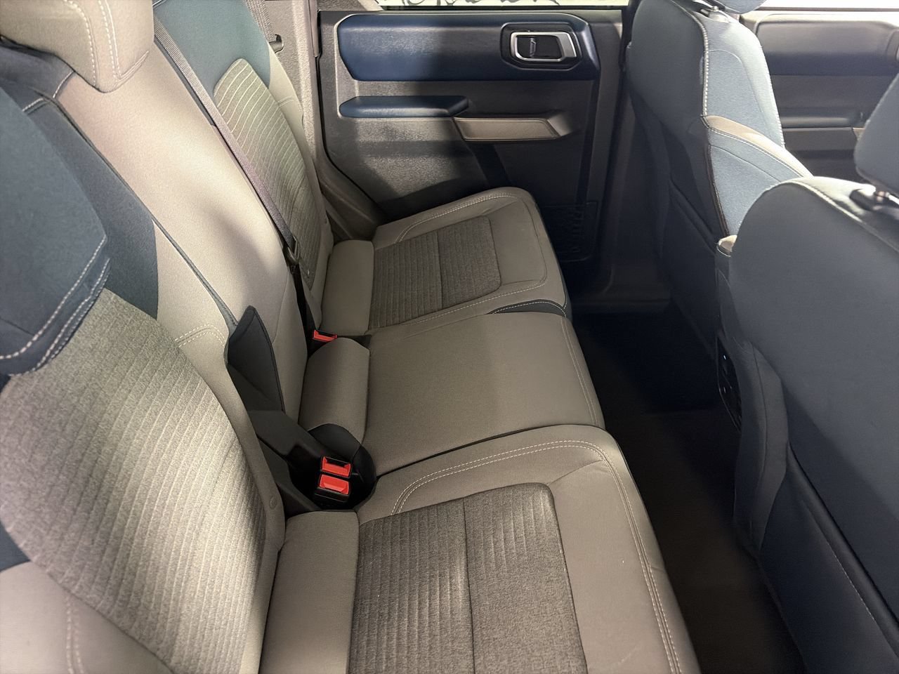 Used 2022 Ford Bronco Outer Banks AWD/4WD image 23