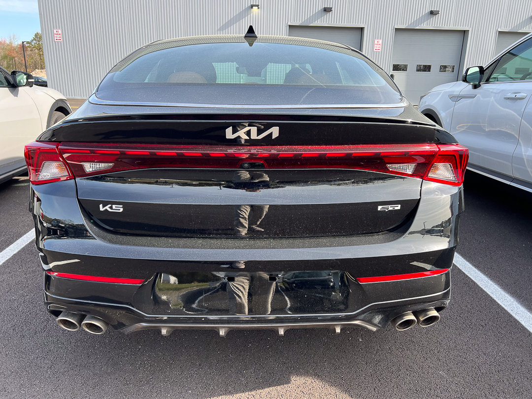 Used 2023 Kia K5 GT image 3