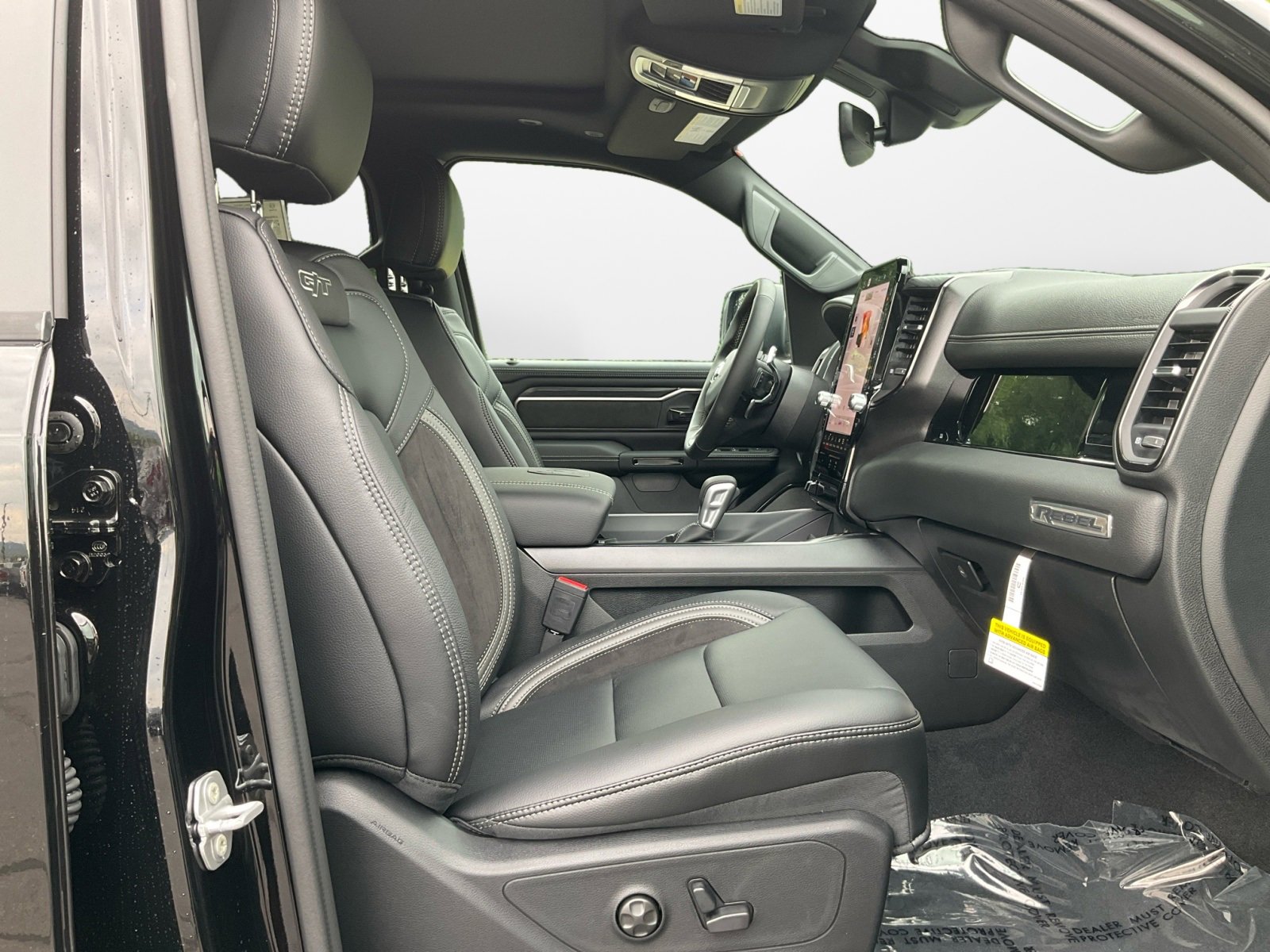 New 2026 RAM 1500 Rebel w/ G/T Package image 15