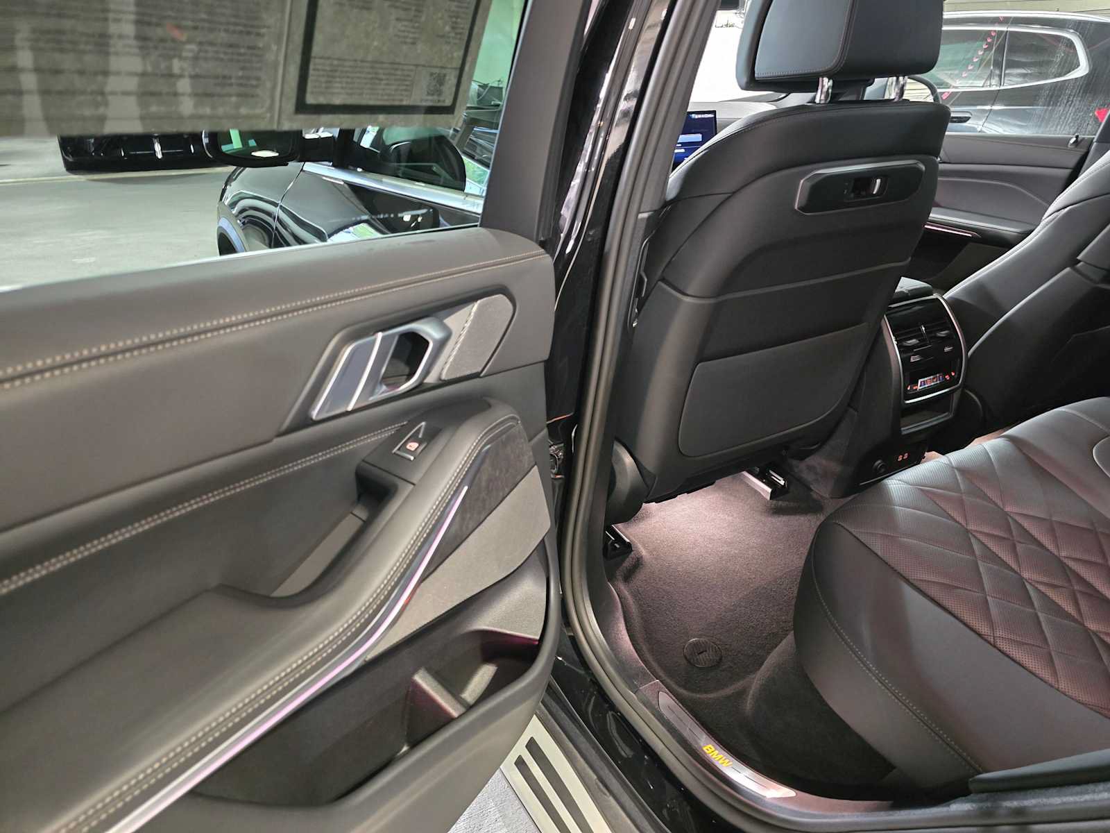 Used 2026 BMW X5 xDrive40i w/ Climate Comfort Package AWD/4WD image 15