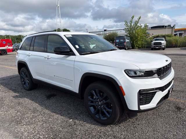 New 2026 Jeep Grand Cherokee Limited