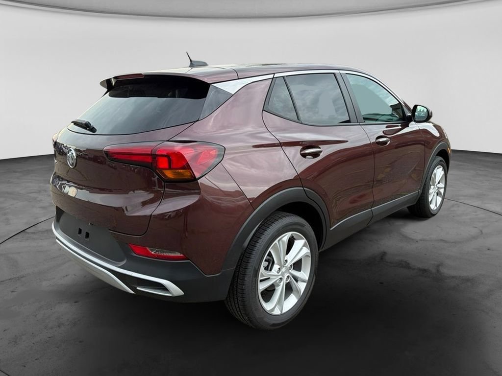 Used 2023 Buick Encore GX Preferred w/ Cold Weather Comfort Package FWD image 7