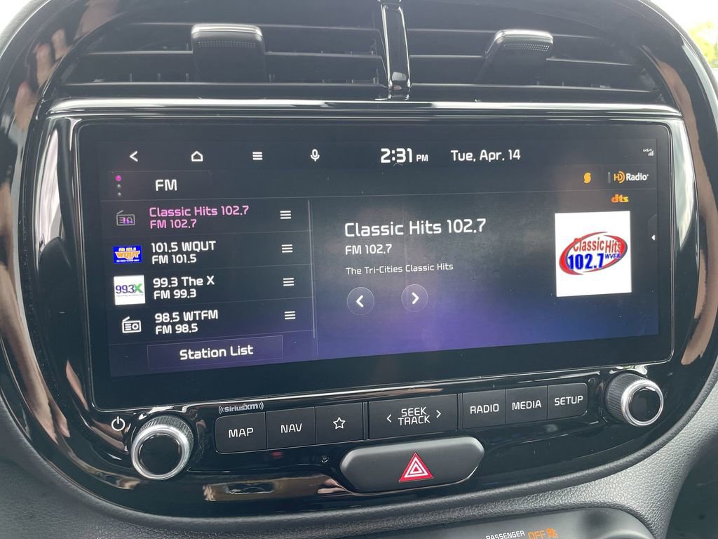 Certified 2023 Kia Soul EX image 12