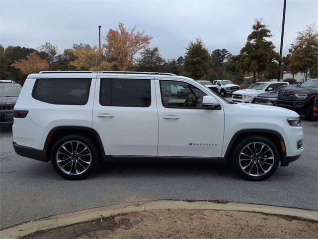 Used 2022 Jeep Wagoneer Series III w/ Premium Group I image 3