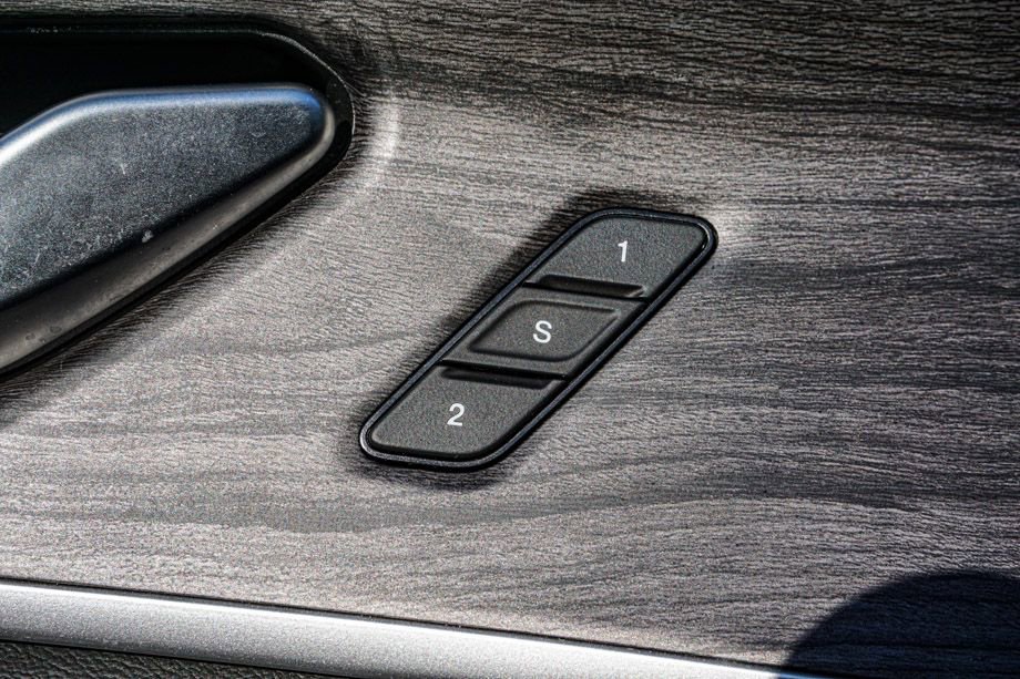 Used 2022 Jeep Grand Cherokee L Limited image 46