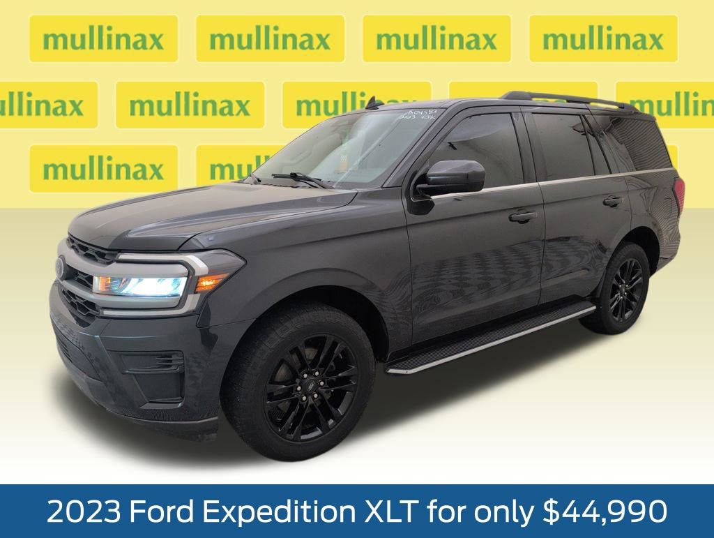 Certified 2023 Ford Expedition XLT image 13