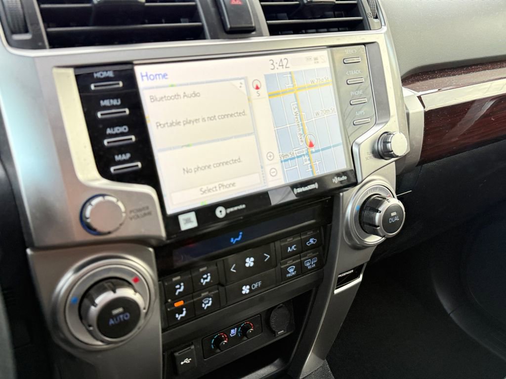 Certified 2022 Toyota 4Runner Limited image 32