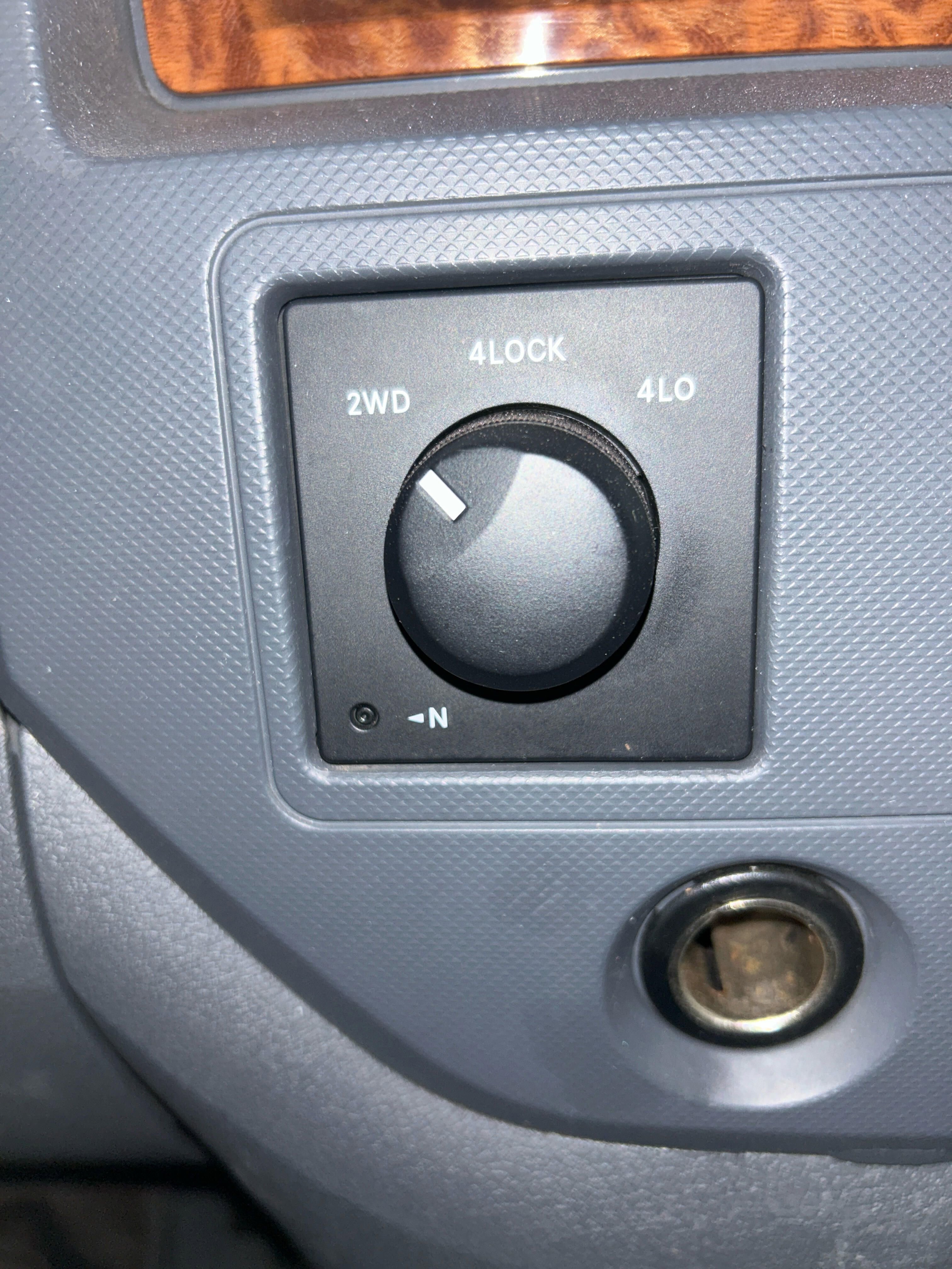 Used 2006 Dodge Ram 3500 Truck SLT w/ Protection Group AWD/4WD image 15