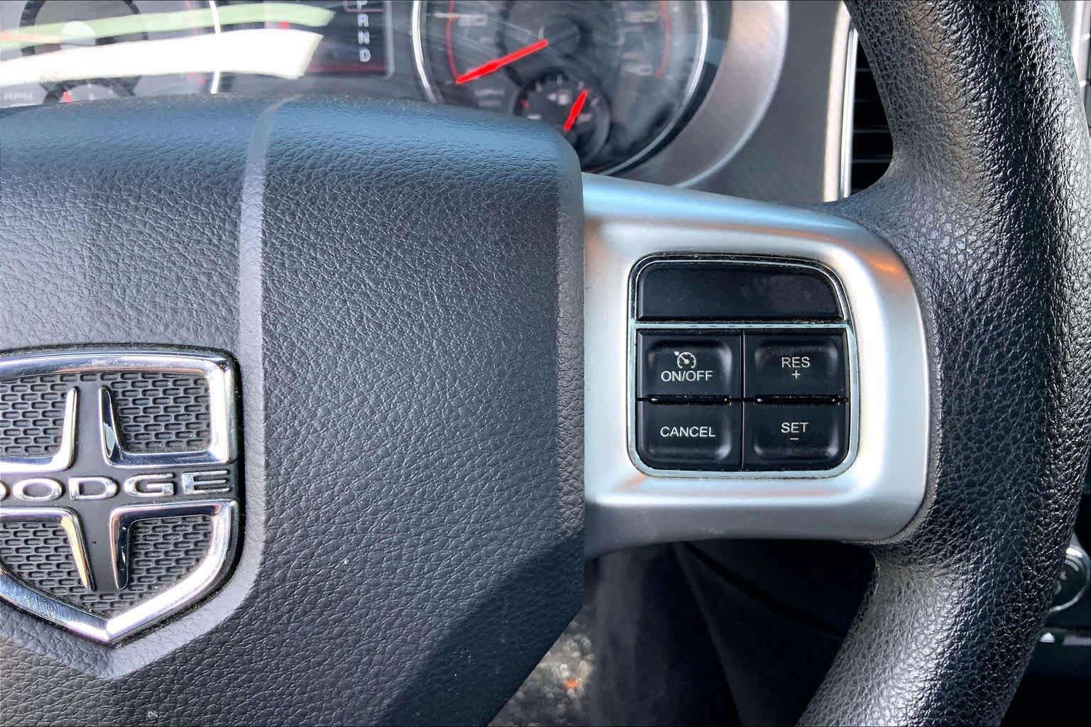 Used 2014 Dodge Charger SE RWD image 25