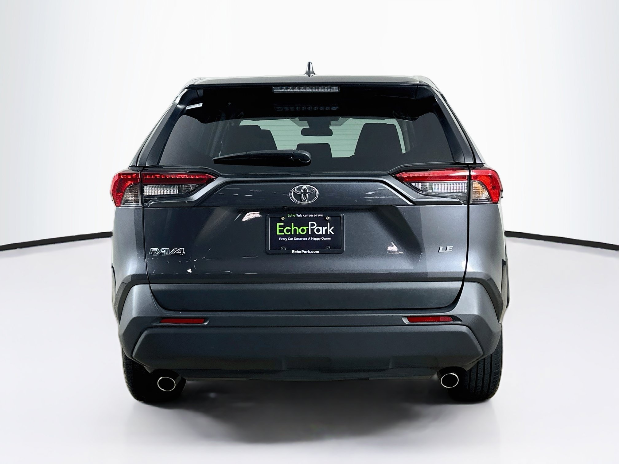 Used 2025 Toyota RAV4 LE FWD image 7