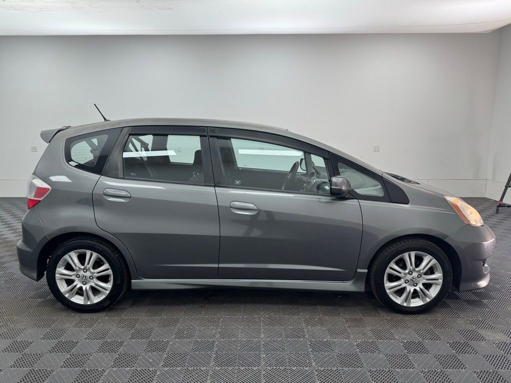 Used 2011 Honda Fit Sport image 4