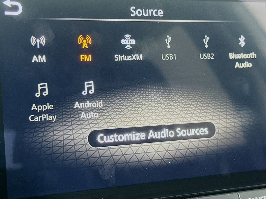 Used 2024 Nissan Rogue S image 26