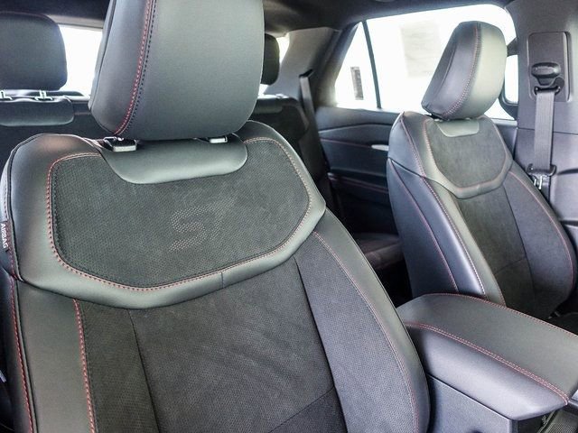 New 2026 Ford Explorer ST w/ Sun And Sound Package image 32