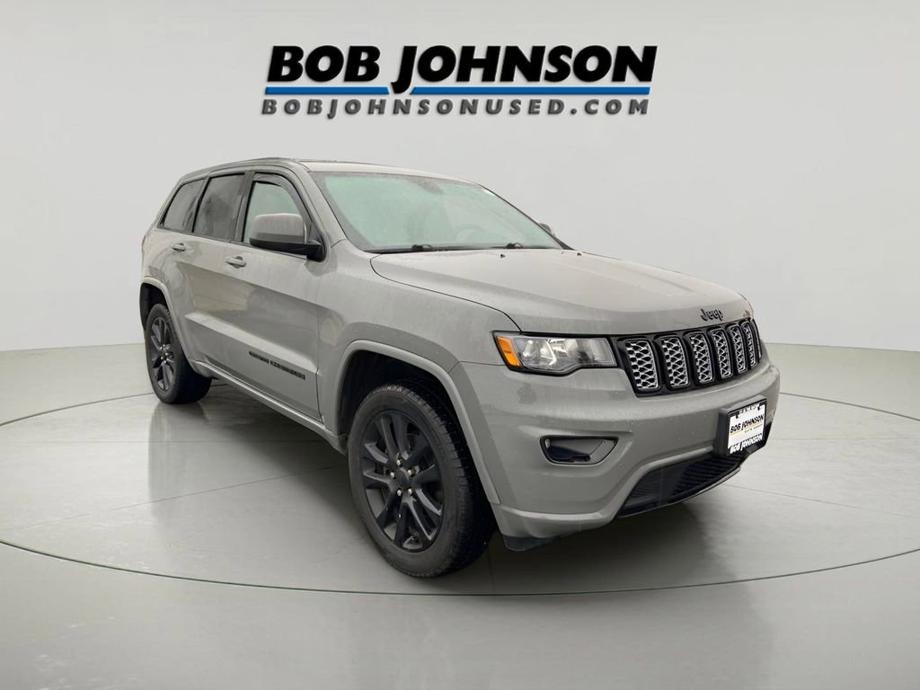 Used 2020 Jeep Grand Cherokee Altitude