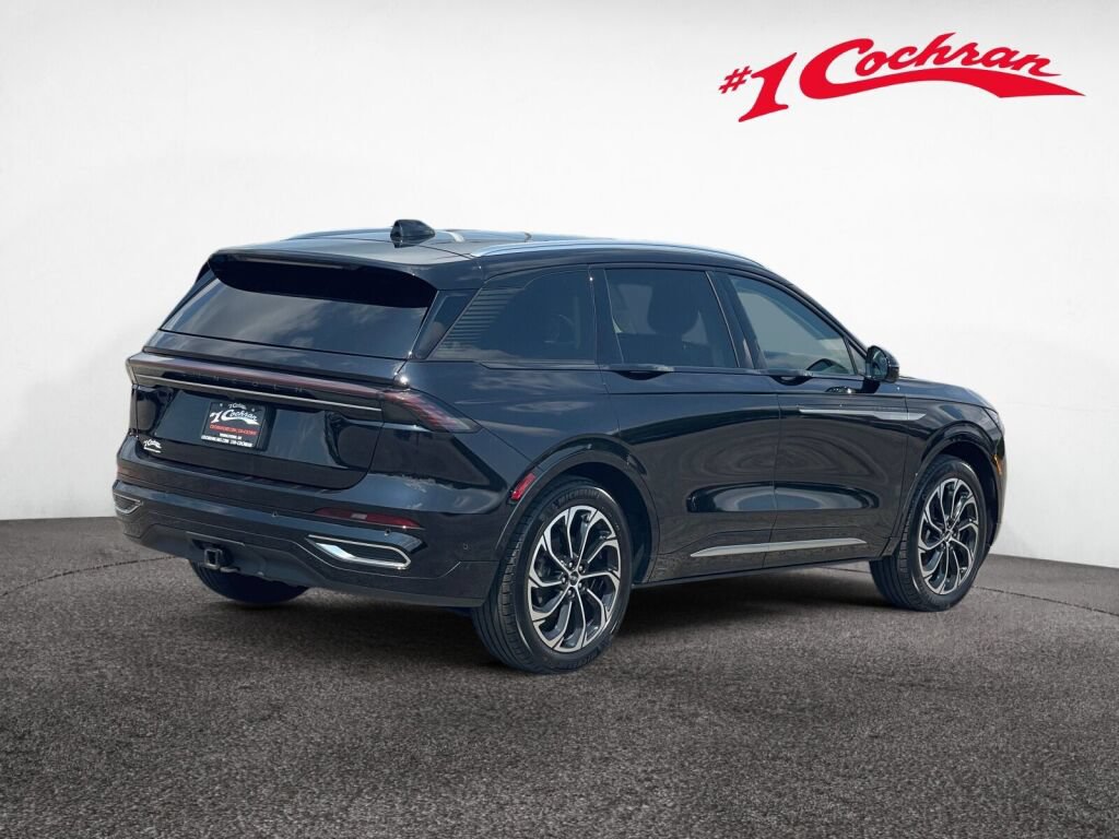Used 2024 Lincoln Nautilus Reserve w/ Equipment Group 203A AWD/4WD image 28