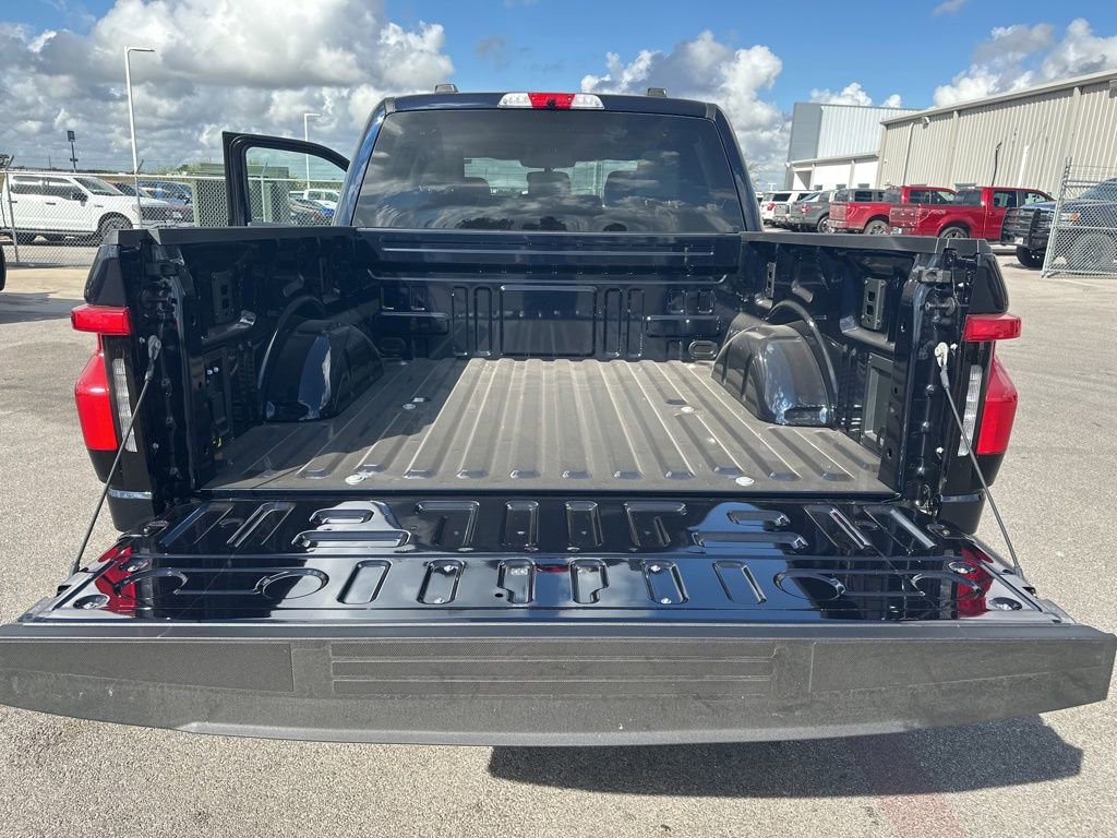 New 2025 Ford F150 Lightning Flash image 38